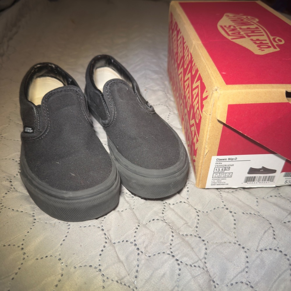 Vans Classic Slip-On Kids Black Black Canvas Skate Shoes VN000ZBUENR Size 13.5